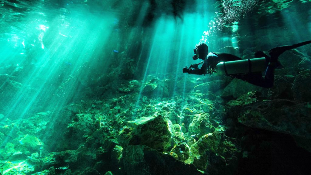 cenote diving tours